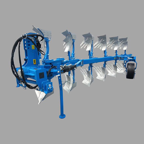 调幅液压翻转犁的调节方法是什么?(图1) 调幅液压翻转犁的调节方法是什么?(图1)